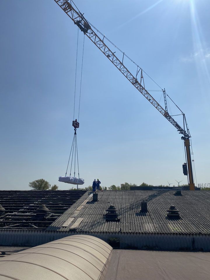 Salzgitter Stahl - AG Teilabbruch Dachsanierung / Schadstoffsanierung 7000 m² Dach-Trapezbleche, Asbestzementplatten und KMF-Dämmung 07